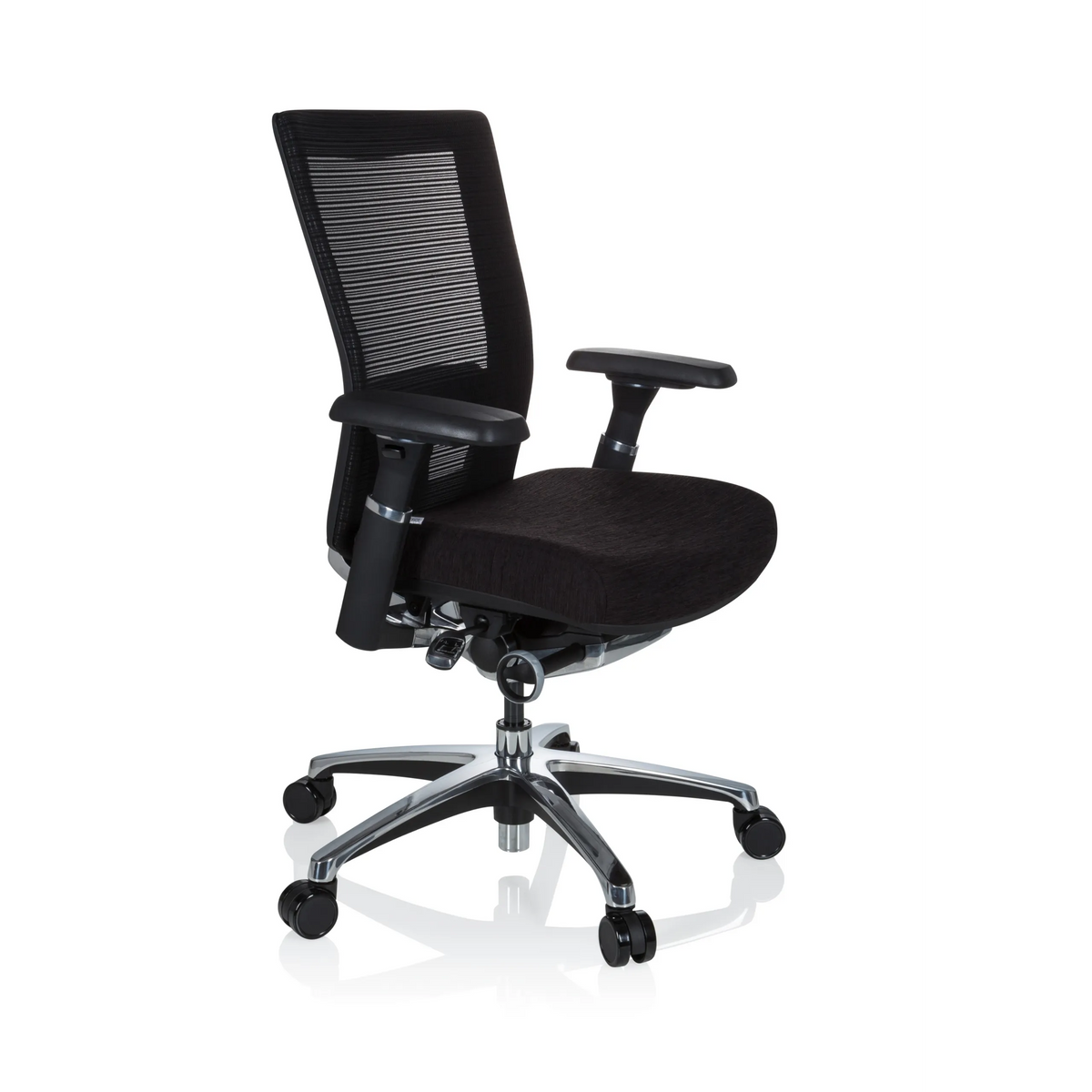 Zwarte High end bureaustoel NOVA PRO ALU met netrugleuning en vijfpoot met wieltjes van hjh OFFICE – 360-gradenweergave (schuin vooraanzicht 60°)