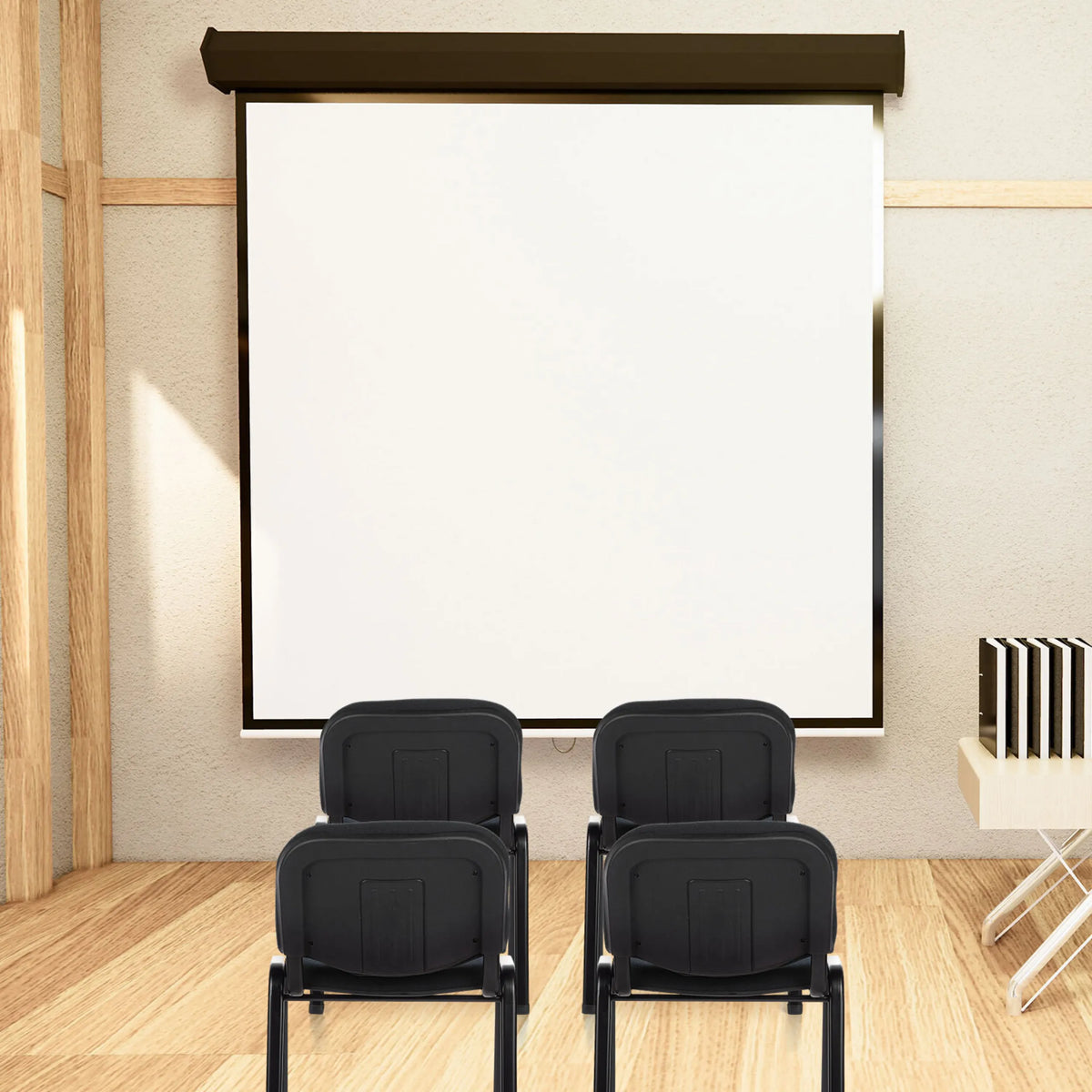Vierpotige stoelen XT 600 SW in zwart voor een wit projectiescherm van hjh OFFICE