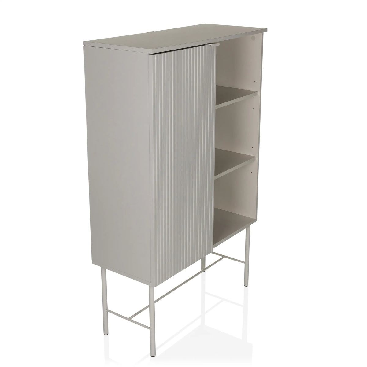 Grijze Plank SIO met een geribbeld deurvak, twee open planken en frame van hjh LIVING – 360-gradenweergave (schuin vooraanzicht 45°)