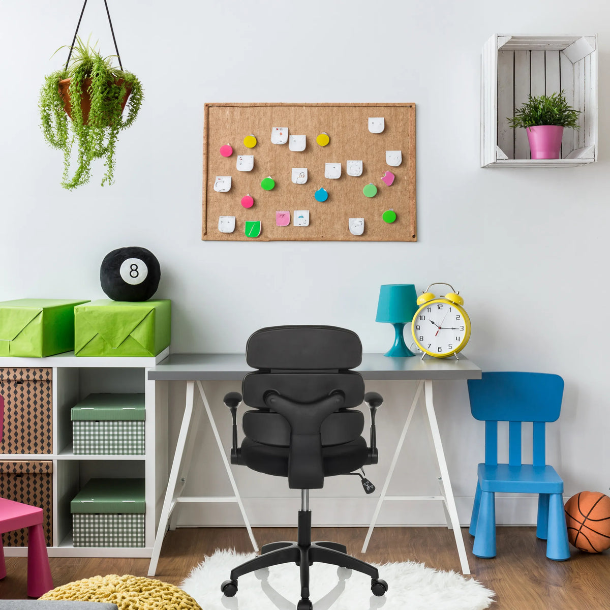 Zwarte Kinder bureaustoel KID ERGOLINO B met armleuningen en zwenkwielen voor een bureau van hjh OFFICE