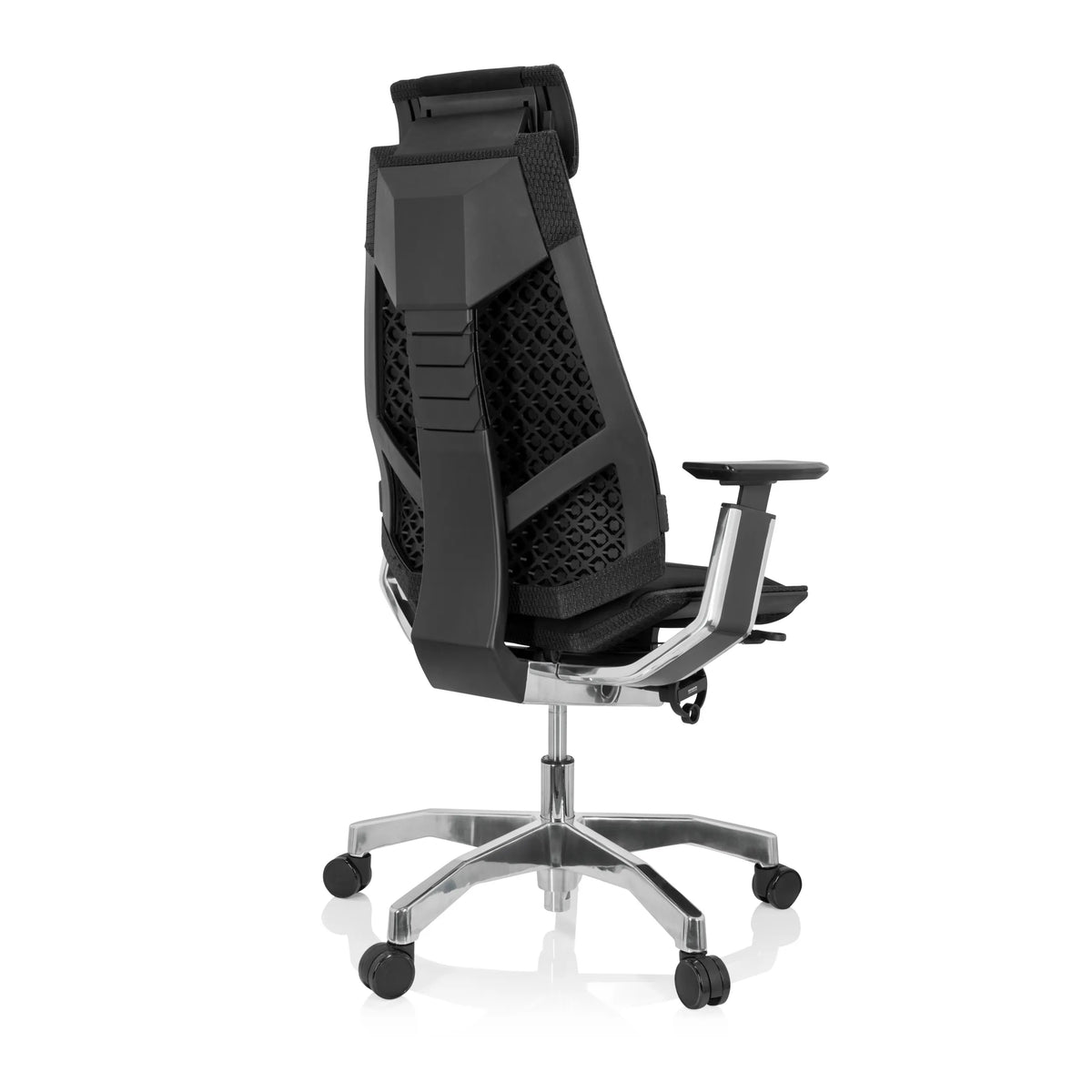 Zwarte High end bureaustoel GENIDIA PRO met stoffen bekleding en vijfpoot met wieltjes van hjh OFFICE – 360-gradenweergave (schuin achteraanzicht 140°)
