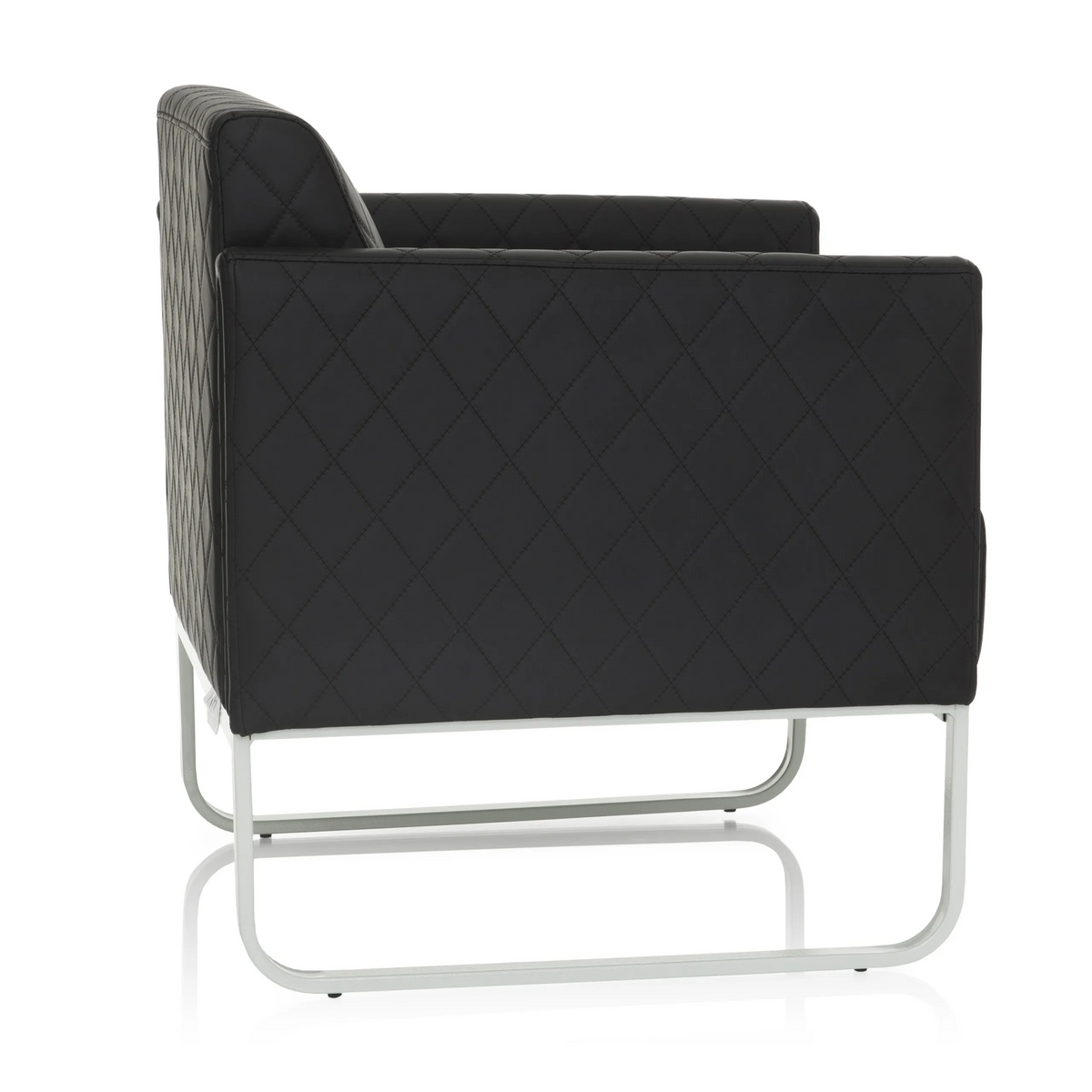 Zwarte gestoffeerde fauteuil ARUBA STEP met ruitstiksel en zilverkleurig frame van hjh OFFICE – 360-gradenweergave (zijaanzicht 100°)