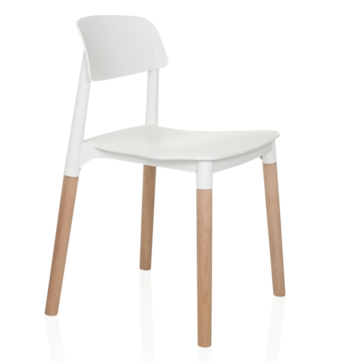 Witte vierpotige stoel SCANDI E met houten poten van hjh LIVING – 360-gradenweergave (schuin vooraanzicht 60°)