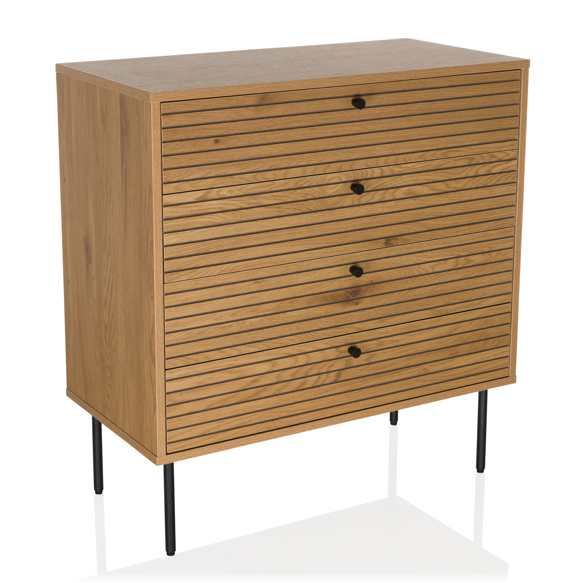 Eikenkleurige commode LINNO K met geribbelde fronten en vier zwarte poten van hjh LIVING – 360-gradenweergave (vooraanzicht 15°)
