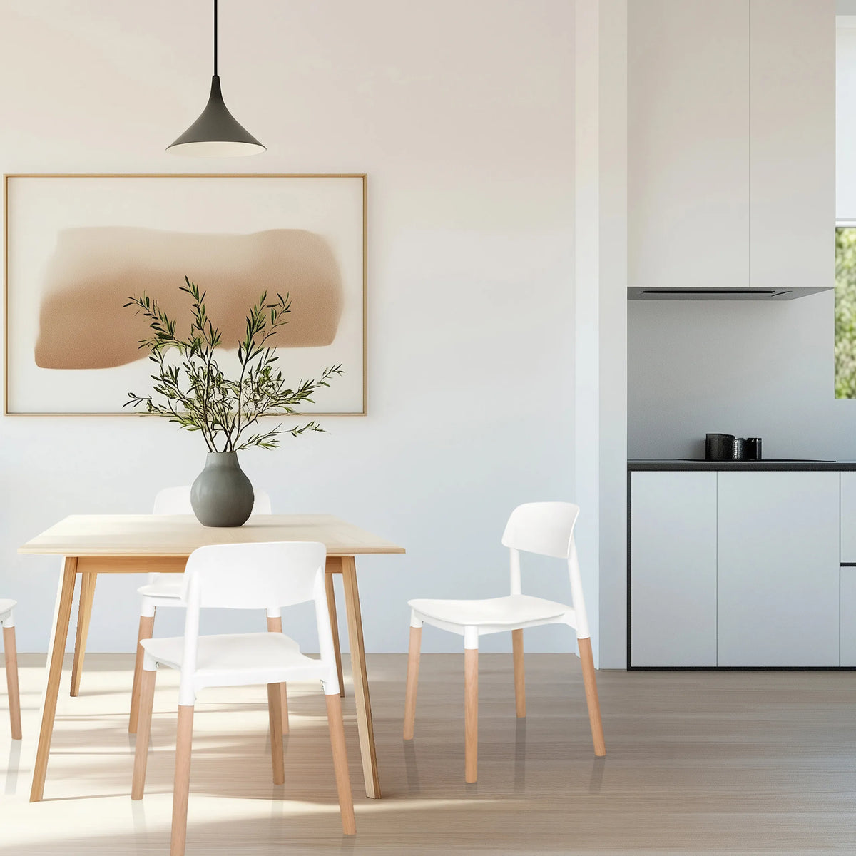 Vierpotige stoel SCANDI E in wit met lichte houten poten in een eethoek van hjh LIVING