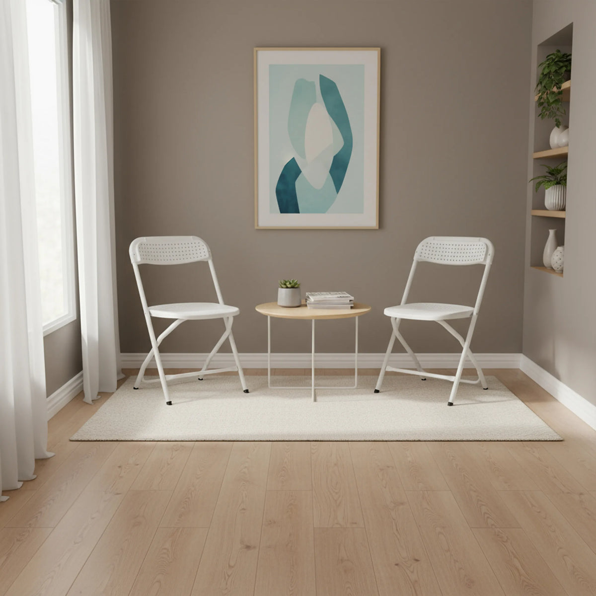 Twee witte TUDELA XXL PRO W outdoor stoelen met een ronde bijzettafel in een modern ingerichte ruimte van hjh OFFICE