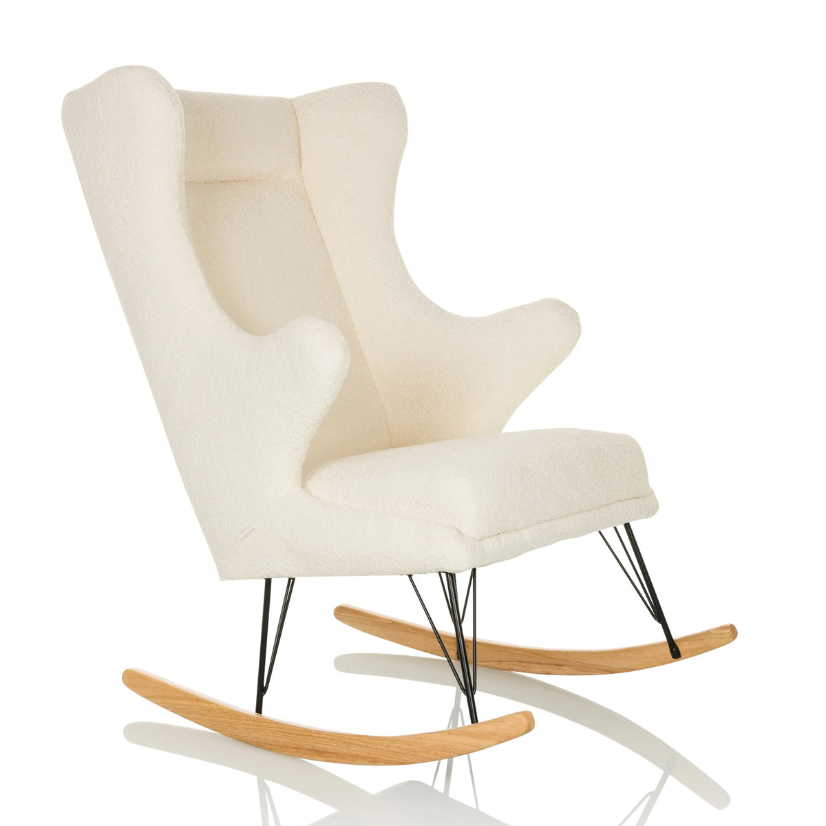 Witte Lounge stoel MAPOON als schommelstoel met houten en metalen sledes van hjh LIVING – 360-gradenweergave (schuin vooraanzicht 45°)