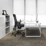 Professionele bureaustoel GENIDIA SMART BLACK CM met zwarte netrug en chromen frame van hjh OFFICE
