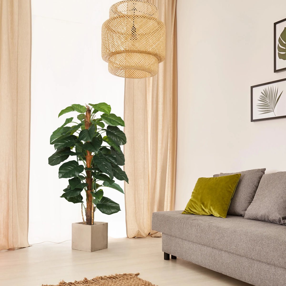 Groene Kunstplant EPIPREMNUM in een vierkante betonnen pot van hjh OFFICE