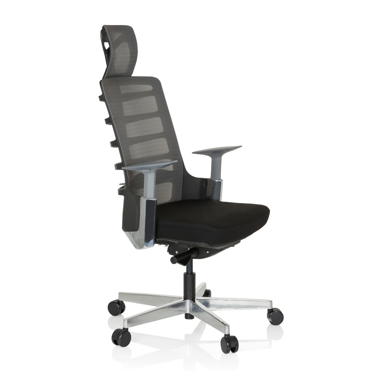 Zwart-grijze High end bureaustoel SKARIF met netrugleuning en vijfpoot met zwenkwielen van hjh OFFICE – 360-gradenweergave (schuin vooraanzicht 60°)