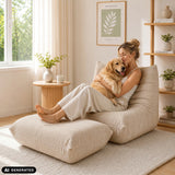 Beige zitzak Sitzolo Podi met bijpassende hocker van hjh LIVING (AI-gegenereerde afbeelding)