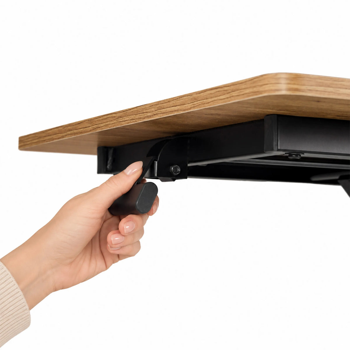 Vergrendelingshendel onder het tafelblad van het Worktime Lift bureau in eiken en zwart van hjh OFFICE