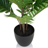 Zwarte plantenpot met groene bladeren van de Kunstplant ARECA van hjh OFFICE
