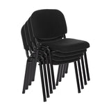 Set van vier stapelbare Vierpotige stoelen XT 600 in het zwart met een zwart onderstel van hjh OFFICE