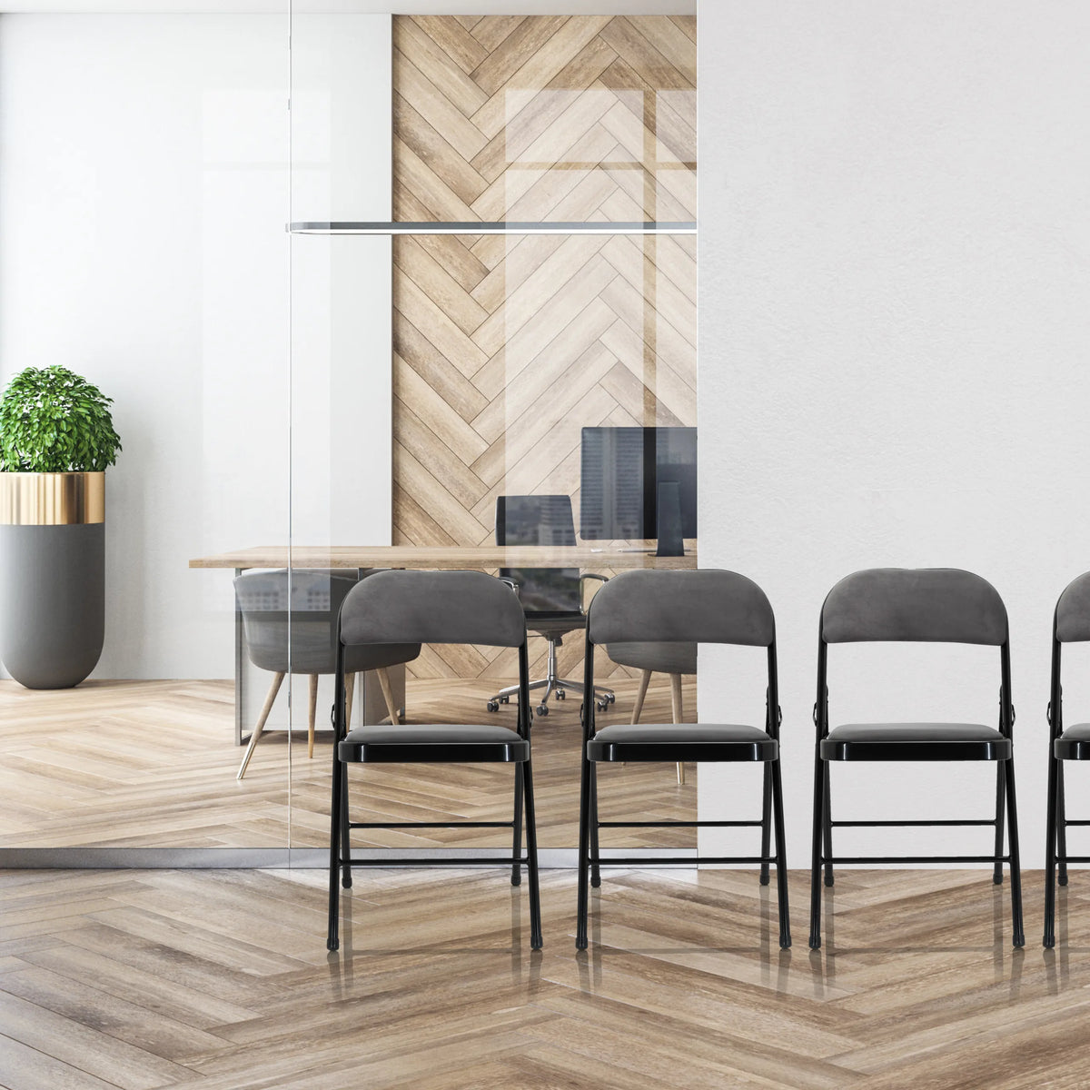 Donkergrijze klapstoelen TUDELA I met velvet stoffen bekleding en zwart frame van hjh OFFICE