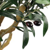 Twee donkere olijven aan een tak met groene bladeren van de kunstplant OLIVE II van hjh OFFICE
