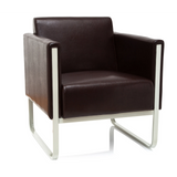 Bruine gestoffeerde fauteuil ARUBA met wit metalen frame van hjh OFFICE – 360-gradenweergave (vooraanzicht 20°)