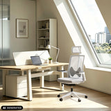 Twee grijze professionele bureaustoelen ARCEO W aan witte bureaus in een kantoor van hjh OFFICE
