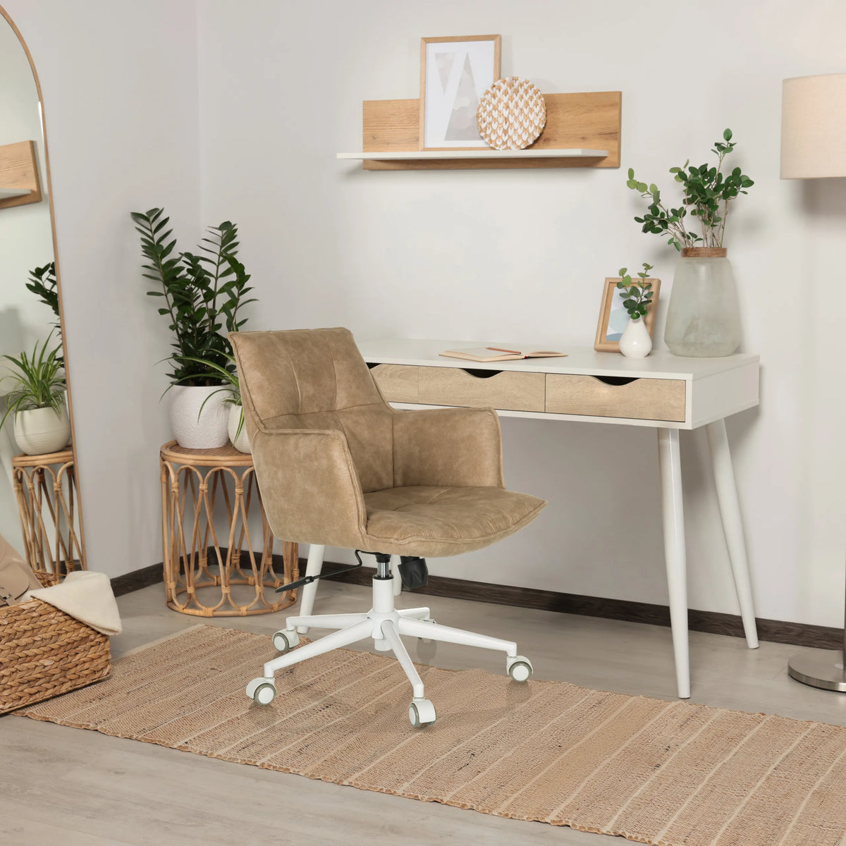Beige Thuisgebruik bureaustoel SOLAO LIFE W met wit onderstel en zwenkwielen van hjh LIVING