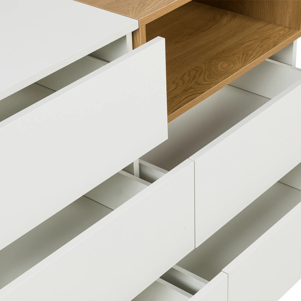 Open witte laden en een open vak in eikenlook van het Dressoir MELMO S van hjh LIVING