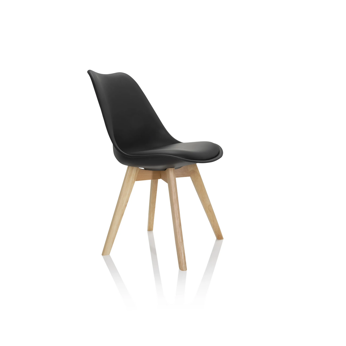 Zwarte Shell-stoel SCANDI 4 met vier poten van licht hout van hjh OFFICE – 360-gradenweergave (schuin vooraanzicht 60°)