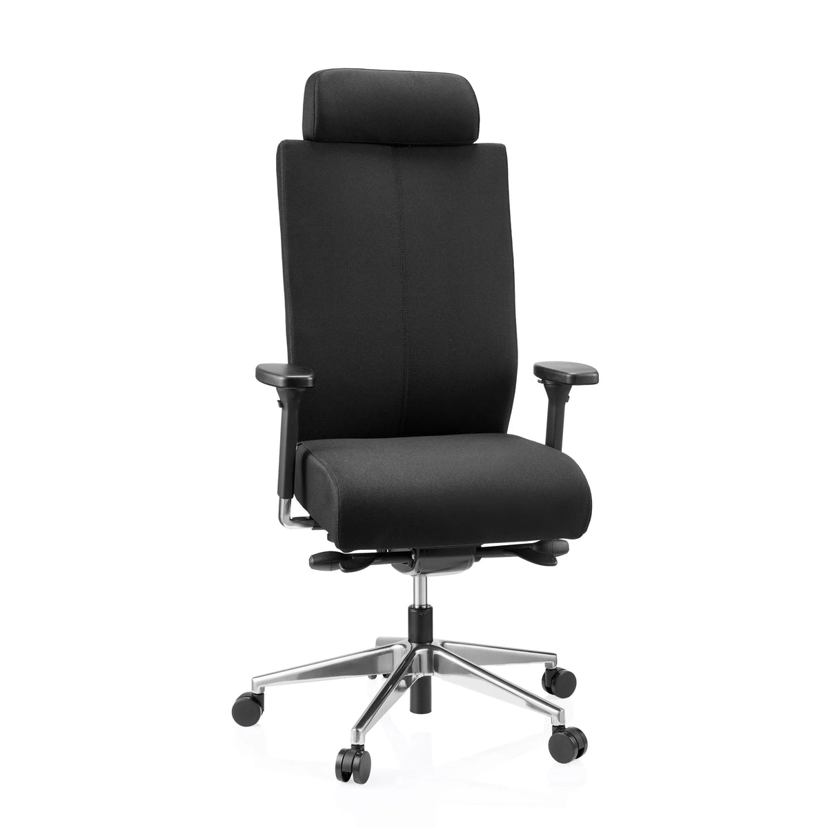 Schwarzer Profi-Bürostuhl PRO-TEC XXL mit Stoffbezug, Kopfstütze und Fußkreuz mit fünf Rollen von hjh OFFICE – 360-Grad-Ansicht (Frontansicht 15°)