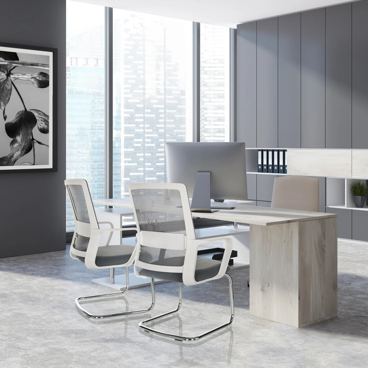 Twee grijze VISITER W vergaderstoelen met netbespanning en chromen slee-onderstel van hjh OFFICE