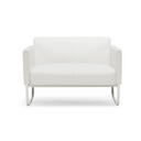 Witte lounge bank ARUBA als tweezitter met zilverkleurig metalen frame van hjh OFFICE