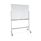 Wit whiteboard MULTIBOARD I met zilverkleurig frame en zwenkwielen van hjh OFFICE – 360-gradenweergave (vooraanzicht 17°)