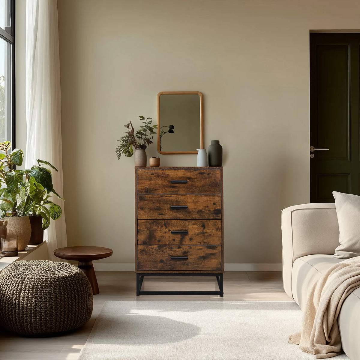 Bruine Commode VINSTRA met vier laden en een zwart metalen frame van hjh LIVING