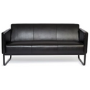 Zwarte lounge bank BALI BLACK als driezitter met lederen bekleding en metalen frame van hjh OFFICE