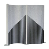 Grijze scheidingswand Flexmiut Wave met grafisch streeppatroon en standvoeten van hjh OFFICE
