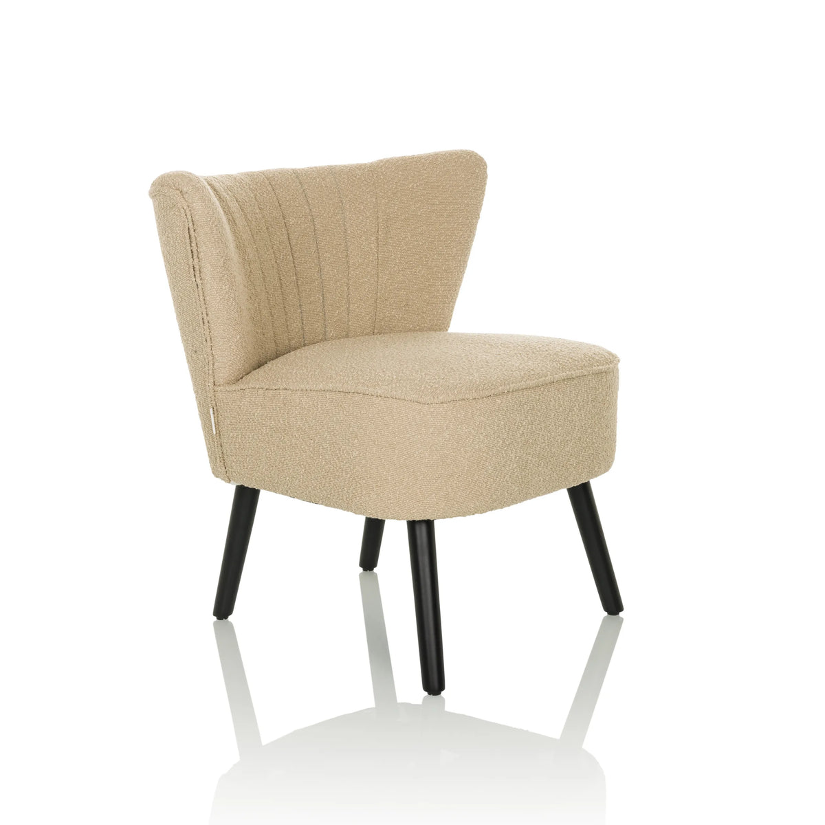 Beige Lounge stoel MANISO met gestructureerde stofbekleding en vier zwarte poten van hjh LIVING – 360-gradenweergave (schuin vooraanzicht 45°)