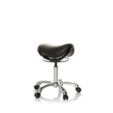 Zwarte Zadelkruk ORTHO SIT met voetkruis en vijf zwenkwielen van hjh OFFICE – 360-gradenweergave (schuin vooraanzicht 60°)