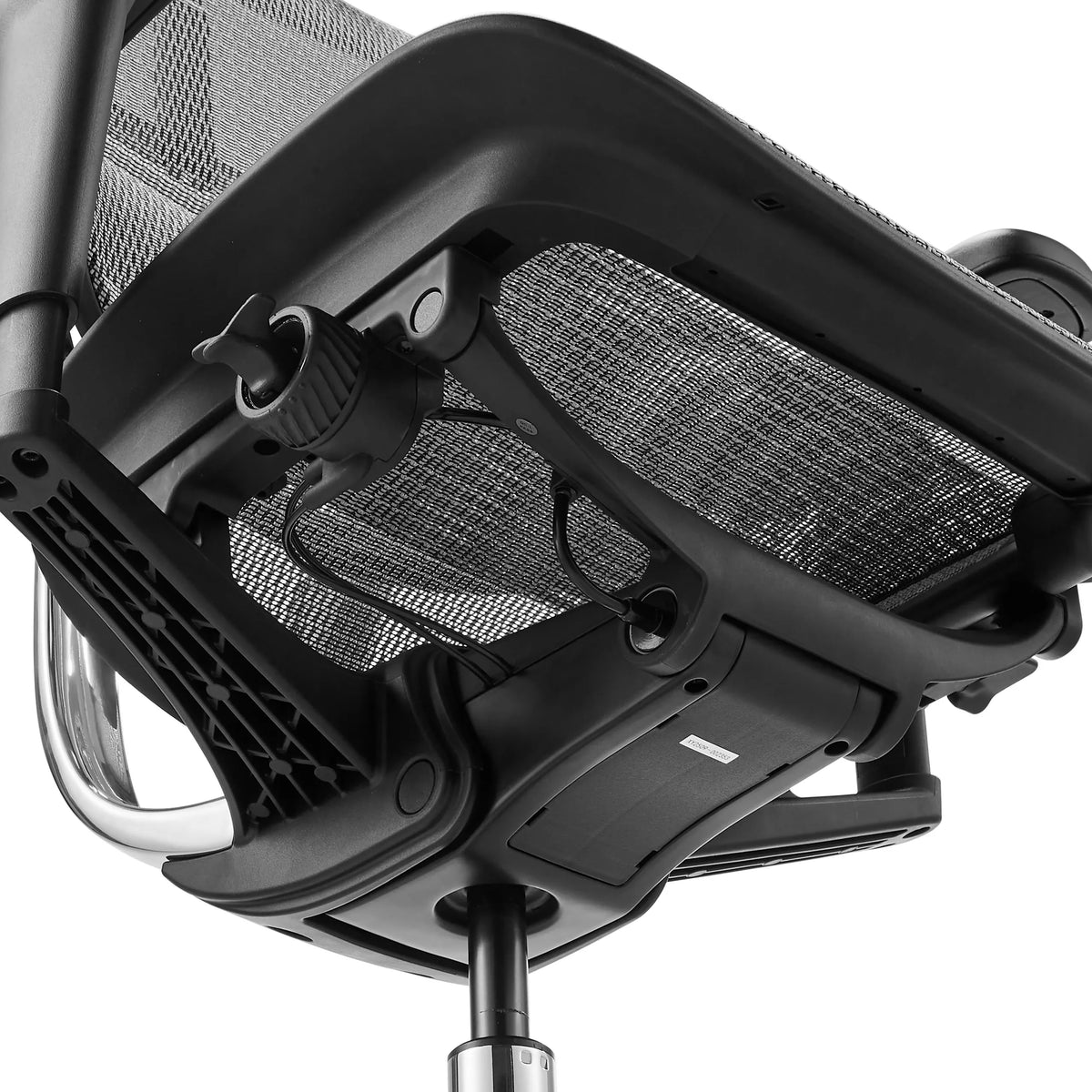 Onderkant van de grijze netzitting van de Luxe directiestoel ERGOHUMAN ULTRA GEN2 met mechaniek van hjh OFFICE