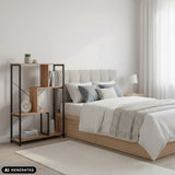 Kalag Eco plank in zwart en eiken naast een bed van hjh LIVING (AI-gegenereerde afbeelding)