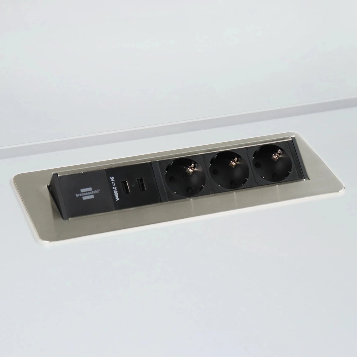 ELDUSB1 | Verdeeldoos (incl. frezen) | 3 x stopcontact | 2 x USB - Accessoires 