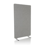 Lichtgrijze Scheidingswand FLEXMIUT STAND met twee standvoeten van hjh OFFICE – 360-gradenweergave (schuin vooraanzicht 30°)