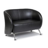 Zwarte lounge bank ST. LUCIA als tweezitter met glanzende metalen poten van hjh OFFICE – 360-gradenweergave (achteraanzicht 180°)