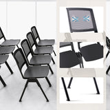 Meerdere zwarte MEET WA bezoekerstoelen met netrugleuning en stapelbare zittingen van hjh OFFICE