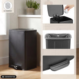 Zwarte Clean Step 3 prullenbak met voetpedaal en zakhouder van hjh OFFICE (AI-gegenereerde afbeelding)