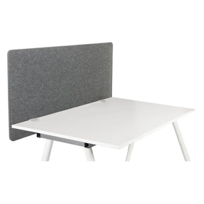 Grijze rechthoekige tafelverdeler FLEXMIUT 3D op een wit bureau van hjh OFFICE