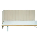 Beige tafelverdeler FLEXMIUT ROLL met verticale stiknaden op een wit bureau van hjh OFFICE