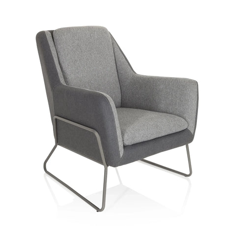 Lichtgrijze gestoffeerde fauteuil LAGUN met donkergrijze accenten en een grijs metalen frame van hjh OFFICE
