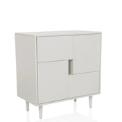 Witte Commode LYKKJA met vier versprongen frontkleppen en conische poten van hjh LIVING