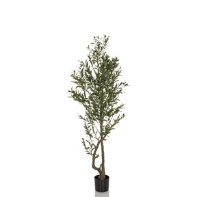 Groene Kunstplant OLIVE I met smalle groei in een zwarte plantenpot van hjh OFFICE