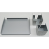 Zilverkleurige metalen ORGSET accessoireset met een dienblad en twee organiseermanden van hjh OFFICE PRO