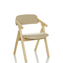 Beige klapstoel SCANDIO met licht houten frame en gewatteerde zitting van hjh OFFICE
