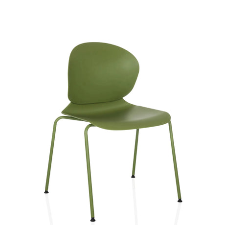 Groene vierpotige stoel T36 VI met afgeronde zitschaal en slanke poten van hjh OFFICE